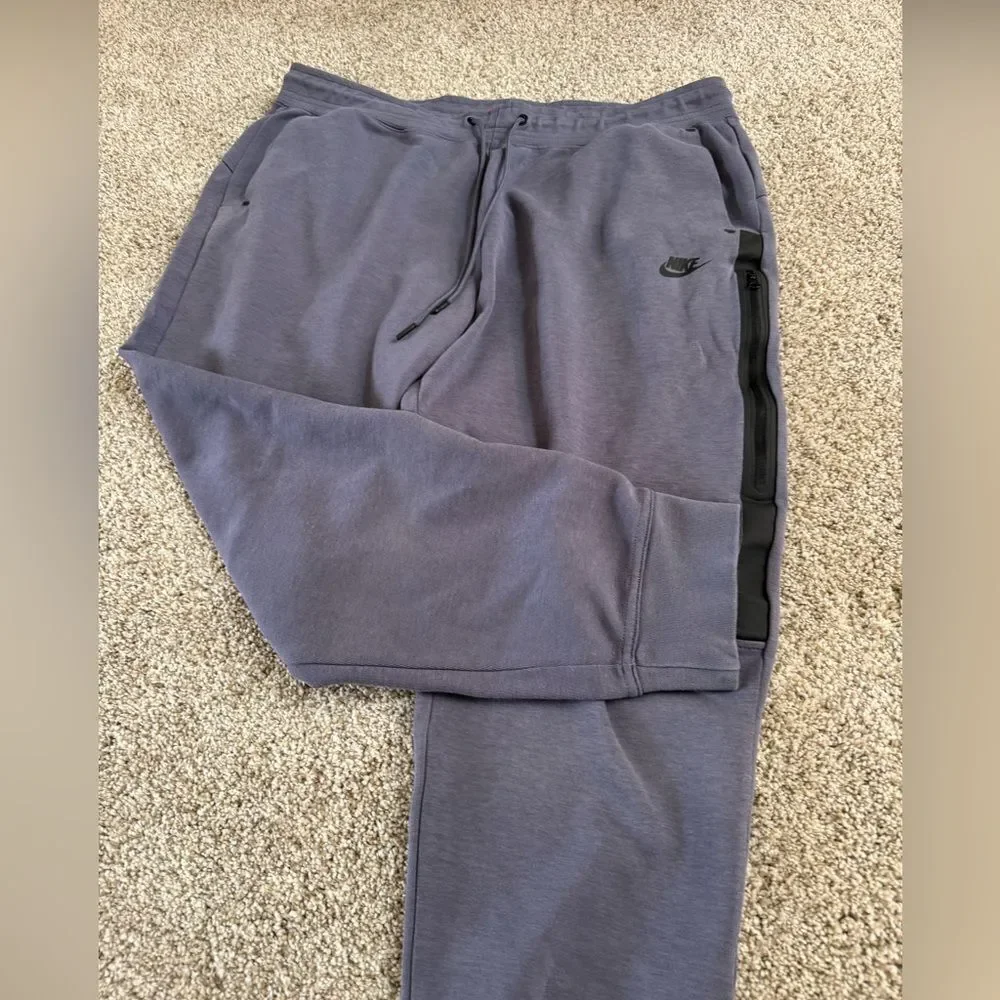 Men’s Nike Tech Jogger Sweatpants | 1X | Light Carbon